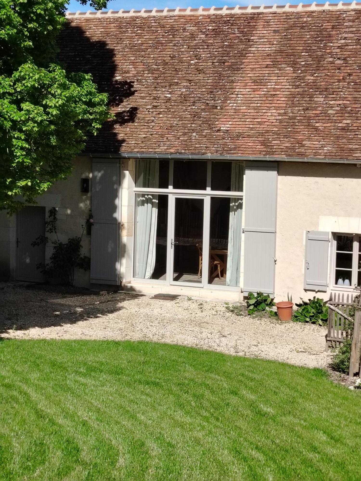 Le Puits Renaissance - Gites De Caractere Et Piscine Chauffee Chambourg-sur-Indre Exterior photo